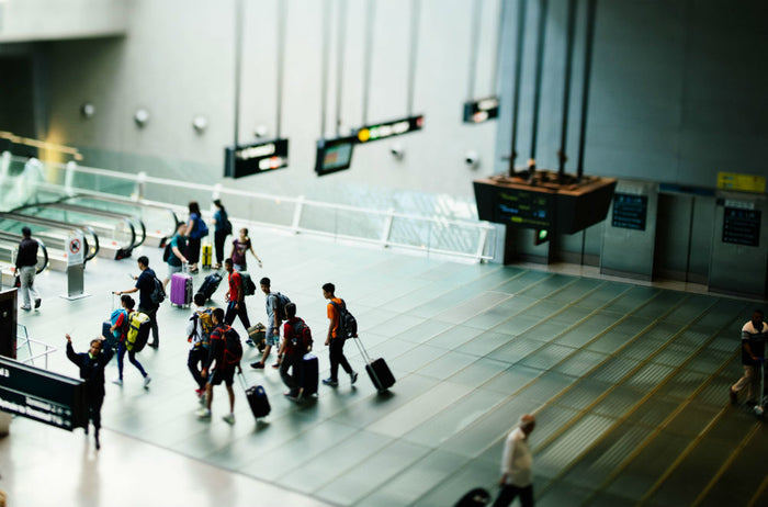 5 Things to Bring With You for Healthier Holiday Travel
