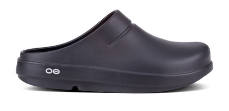 Men's OOcloog Clog - Black - OOFOS lateral view