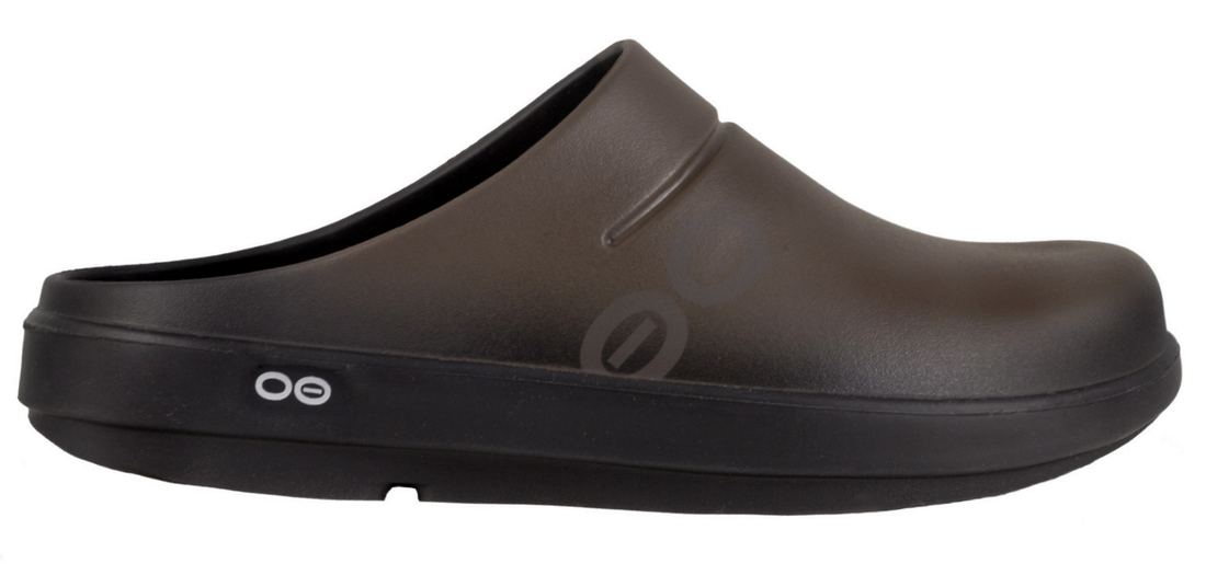 OOFOS are the Perfect Gift for Outdoorsy Dads this Holiday Season