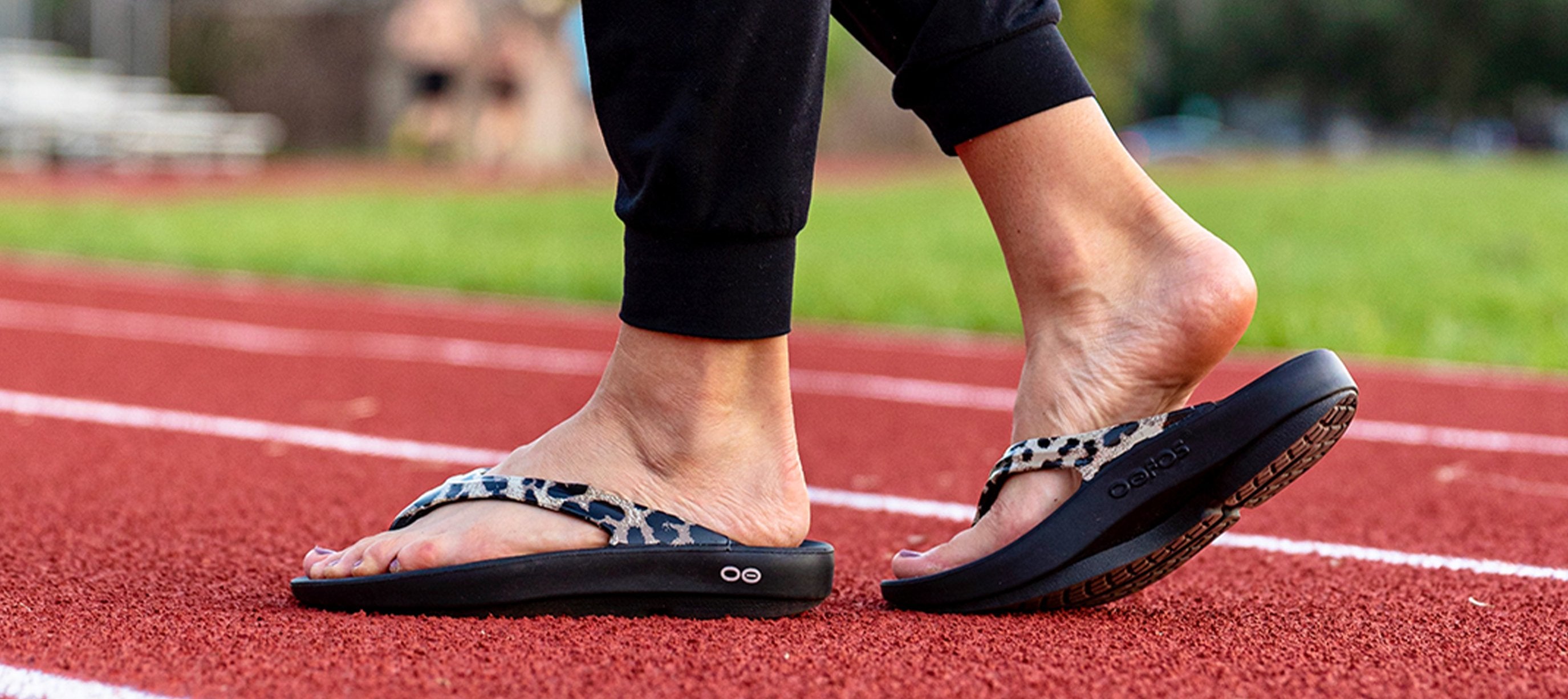 Women's OOFOS OOlala Sandal - Limited Edition, Fleet Feet