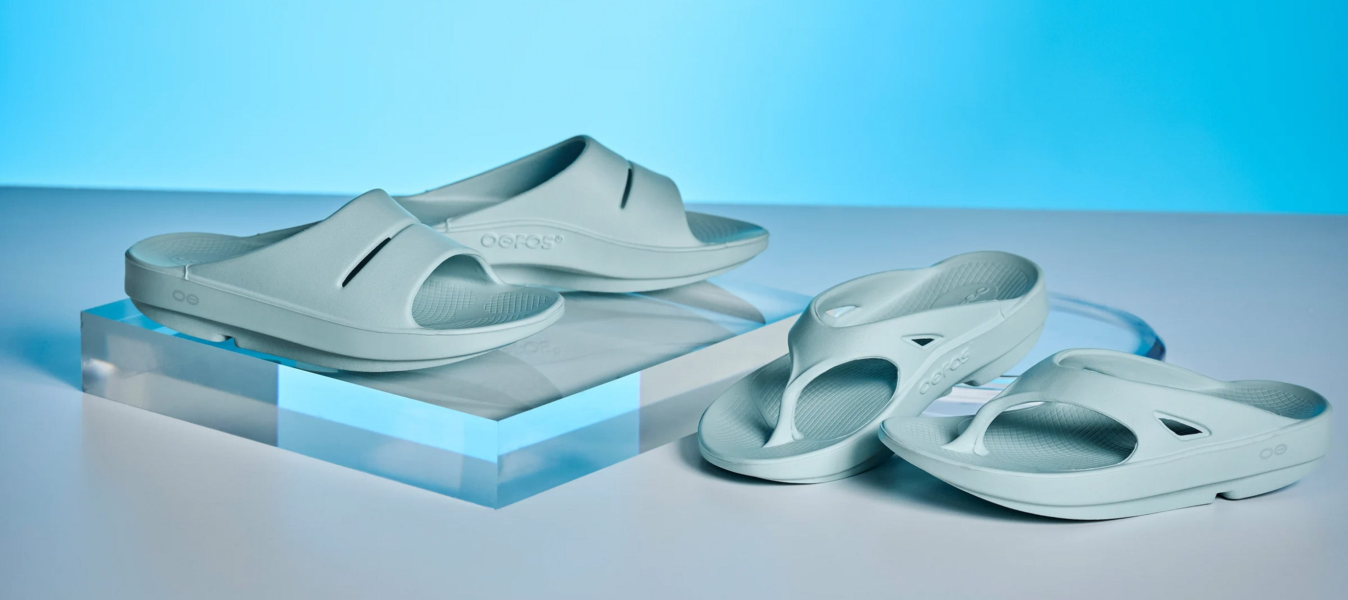 【OOFOS】ウーフォス OOriginal Thong 限定カラー Mist Breeze OOFOS (ｳｰﾌｫｽ) - OORIGINAL LIMITED MIST BREEZE (ｳｰｵﾘｼﾞﾅﾙ