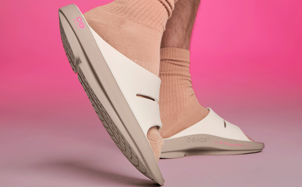 Men's Limited Edition 2025 OOahh FUSED - Project Pink – OOFOS