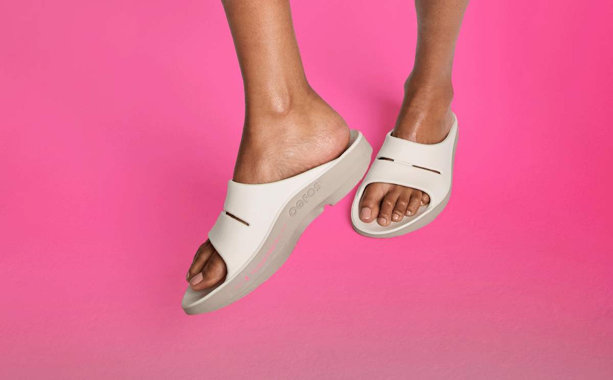 Women's Limited Edition 2025 OOahh FUSED - Project Pink – OOFOS Women's Limited Edition 2025 OOahh FUSED - Project Pink – OOFOS