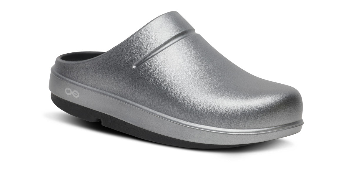Women's OOcloog Luxe Clog - Basalt main view
