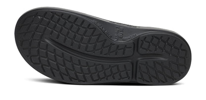 Women's OOcloog Luxe Clog - Champagne bottom view