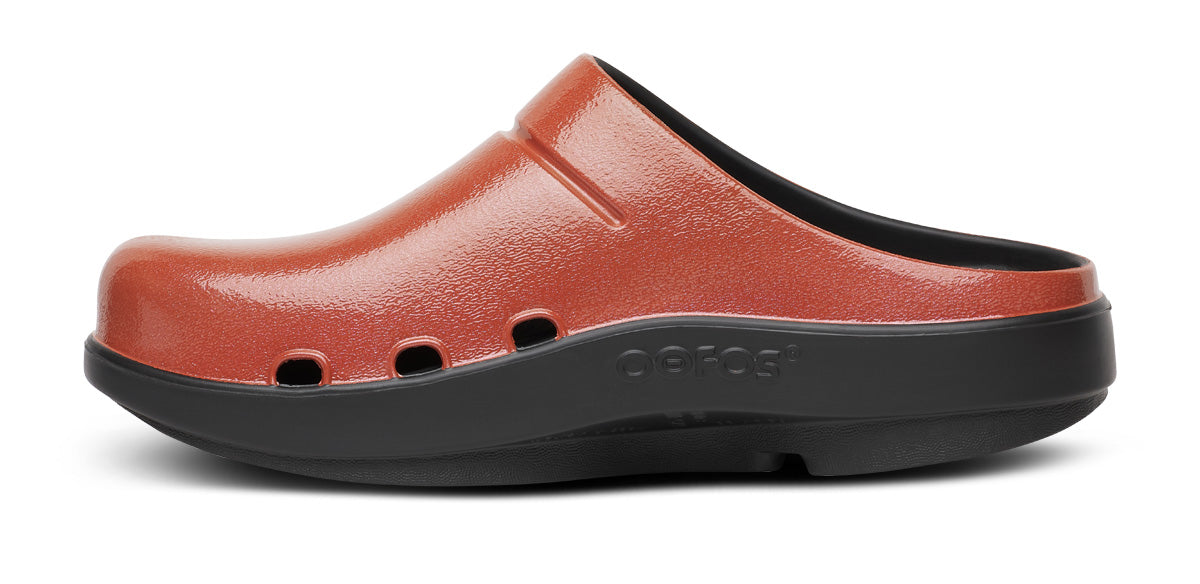 Women's OOcloog Luxe Clog - Copper medial view