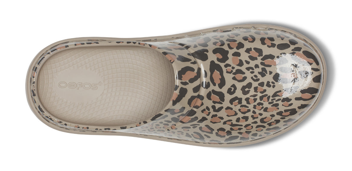 Women's OOcloog Limited Edition Clog - Nomad Leopard top view
