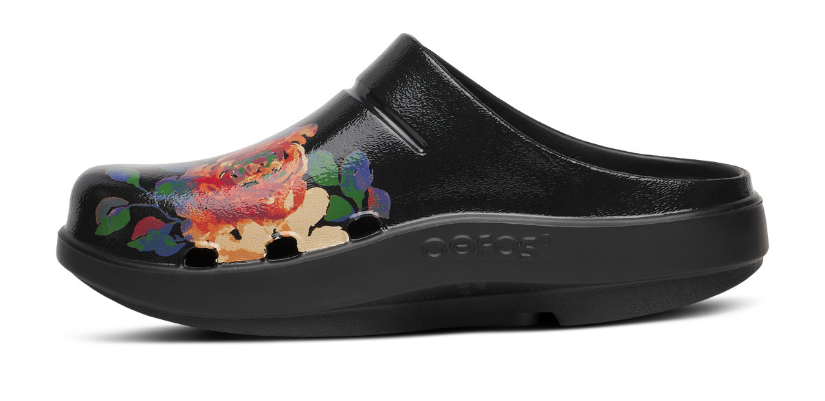 Women's OOcloog Limited Edition Clog - Wild Flora – OOFOS