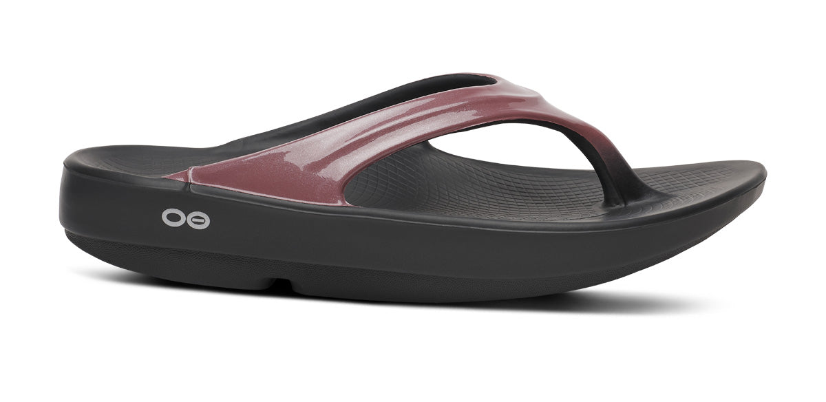 Women's OOlala Luxe Sandal - Rosewood lateral view