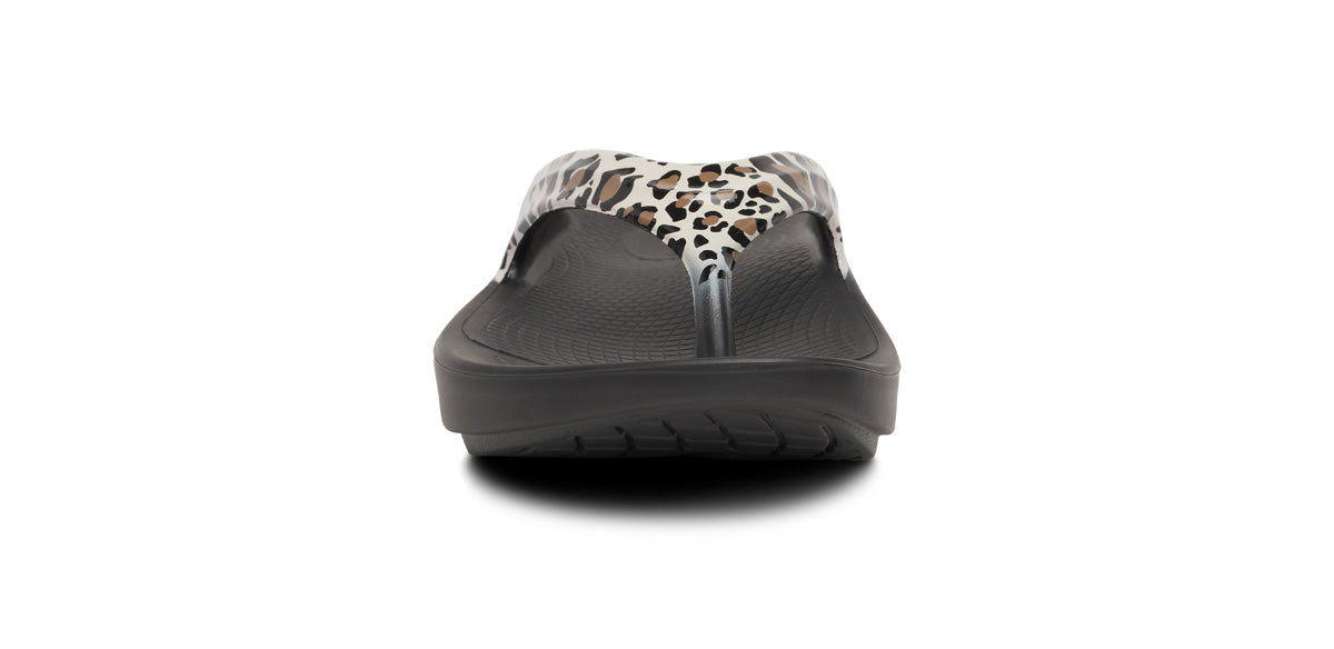 Women's OOlala Limited Sandal - Leopard – OOFOS