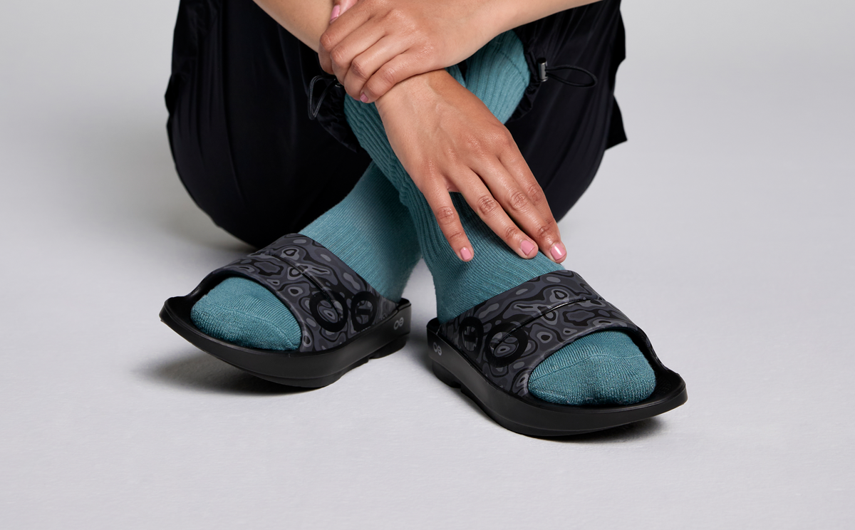 Women's OOahh Sport Slide Sandal - Black Water Camo – OOFOS