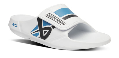 BAUER/OOFOS OOahh Sport Flex Sandal – White main view