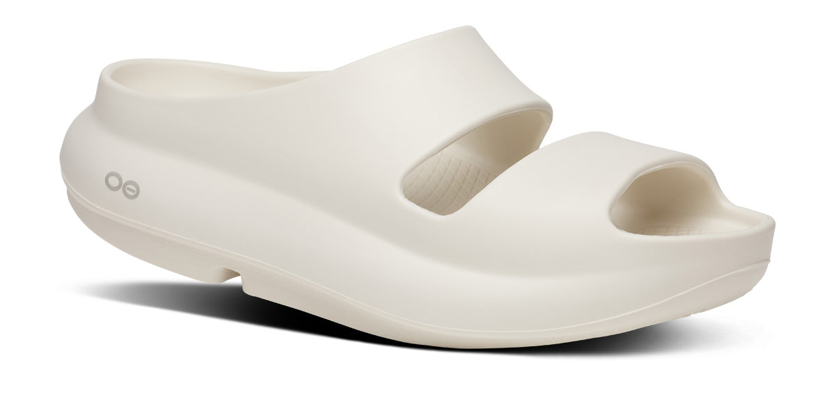 ウーフォス　oofos ooyea Women's OOyea Slide Sandal - Chalk – OOFOS