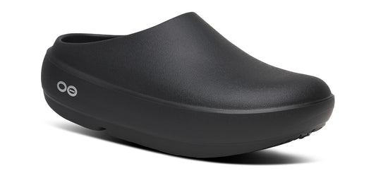 OOcloog PLUS Clog - Black main view