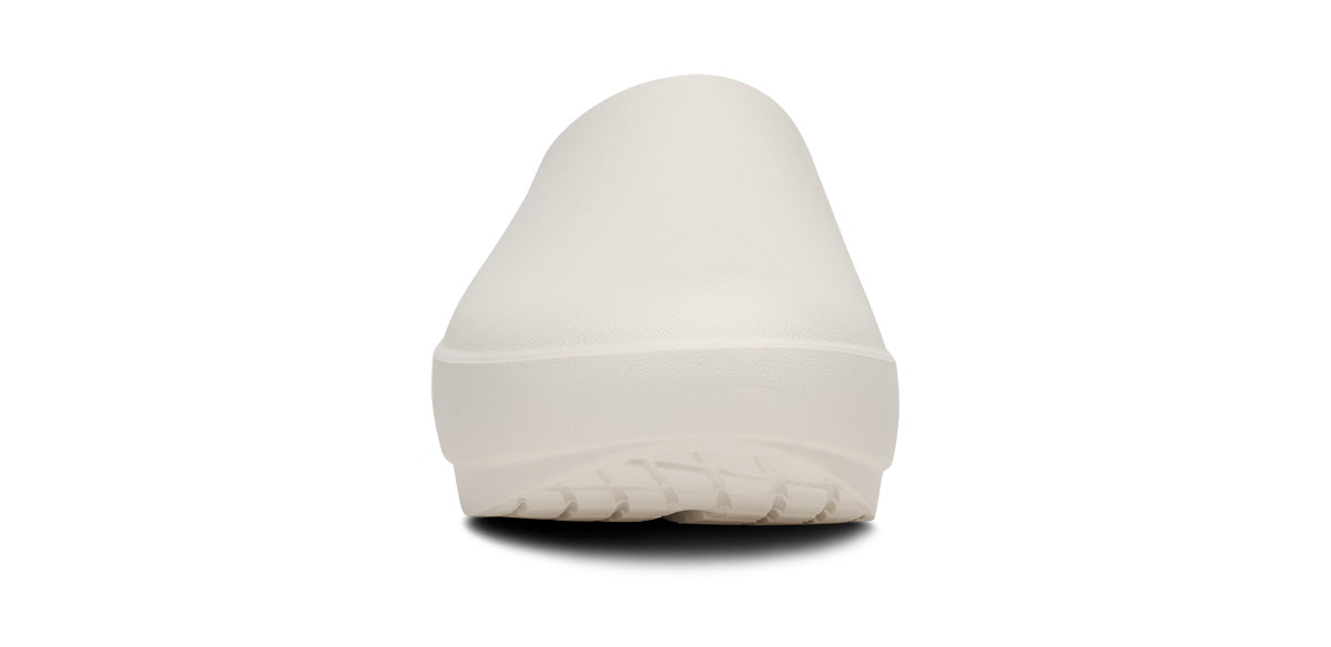 Women's Cloog PLUS Clog - Chalk – OOFOS