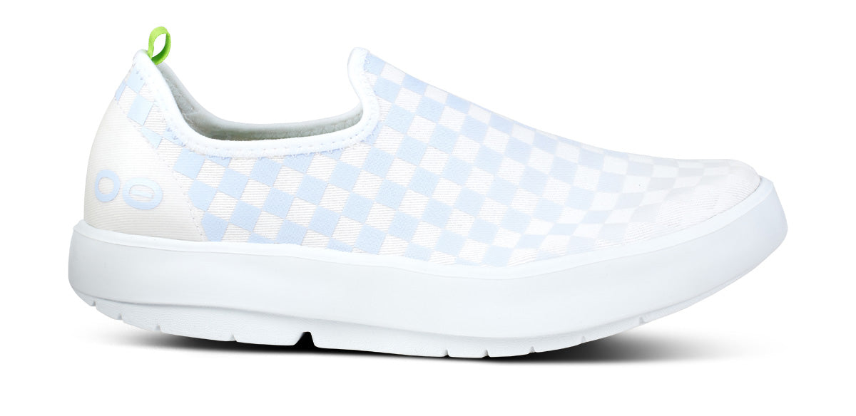 日本未入荷★【OOFOS】OOMG EEZEE ローシューズ Women's Women's OOmg eeZee Low Black Shoe – OOFOS