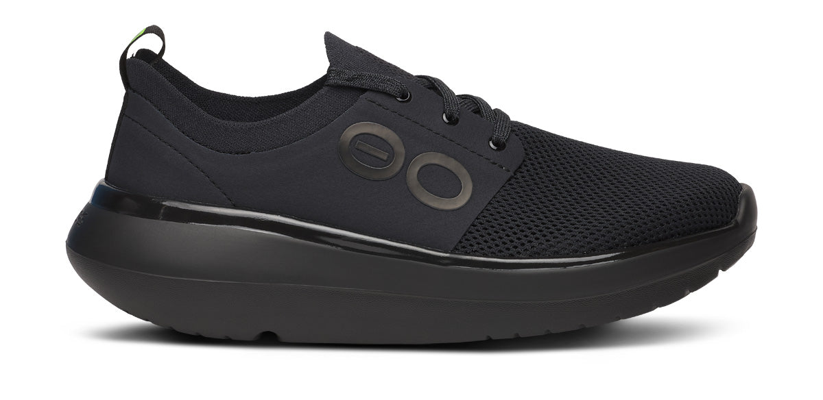Women's OOmy Stride - Black lateral view