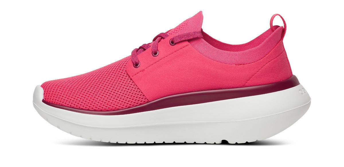 Women's OOmy Stride - Neon Berry medial view