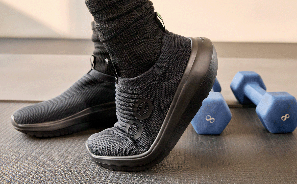 Women's OOmy Zen - Black – OOFOS