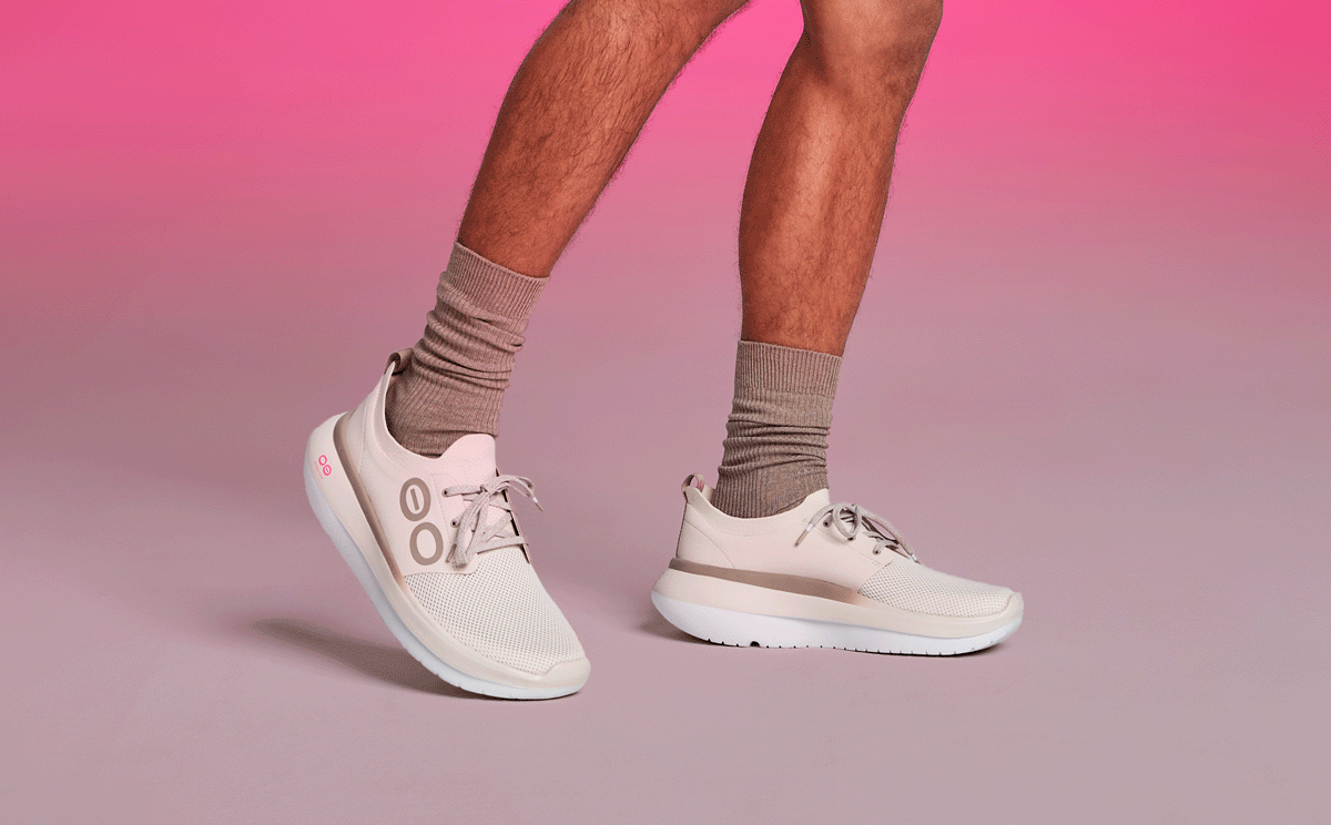 Limited Edition2025【OOFOS】スライドOOahh FUSED Project Pink Women's Limited Edition 2025 OOahh FUSED - Project Pink – OOFOS