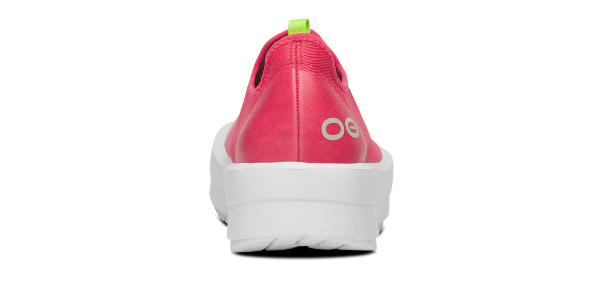 Women's OOmega eeZee Low Shoe - Neon Berry – OOFOS
