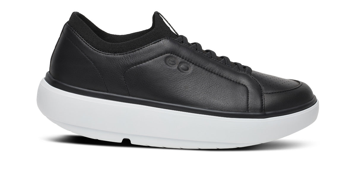 Men's Club+ Leather - White Black lateral view