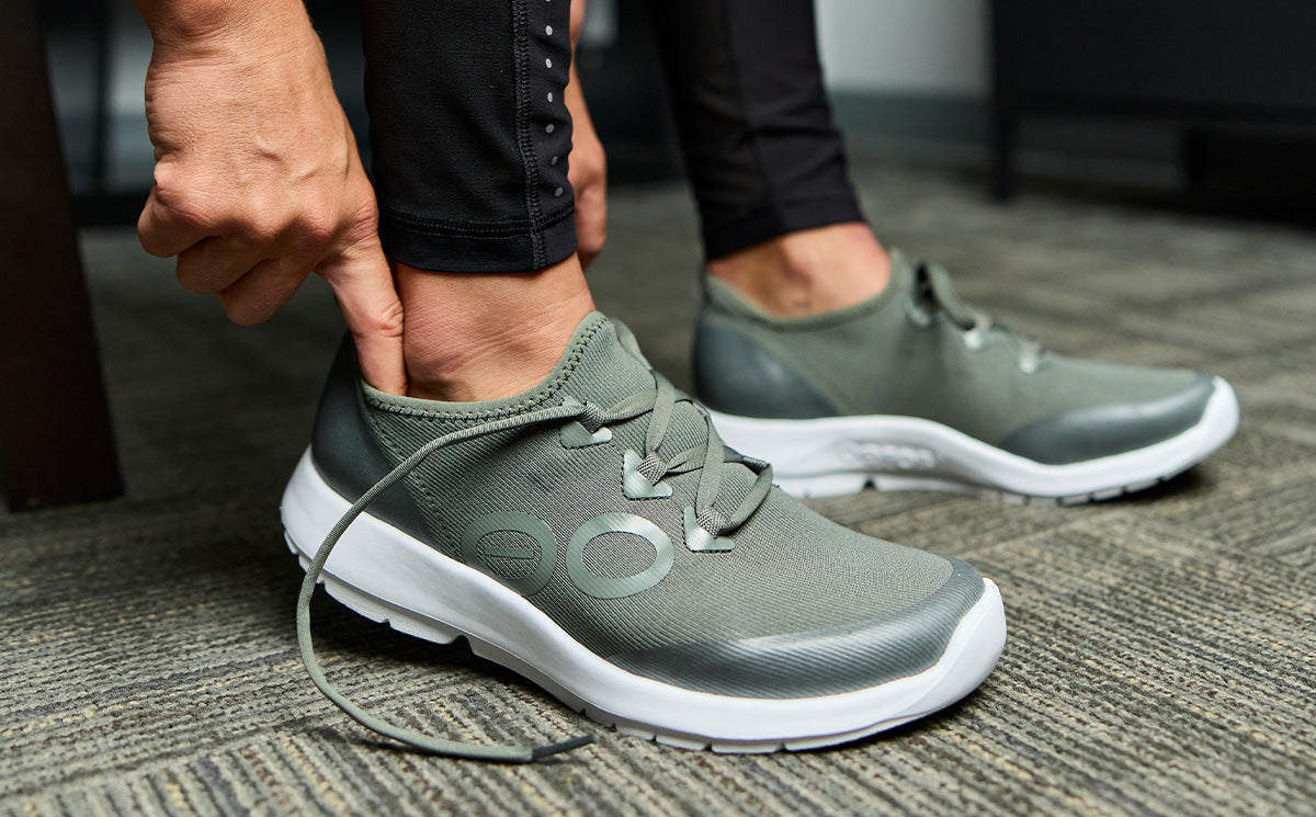 Oofos Sneakers in Summer