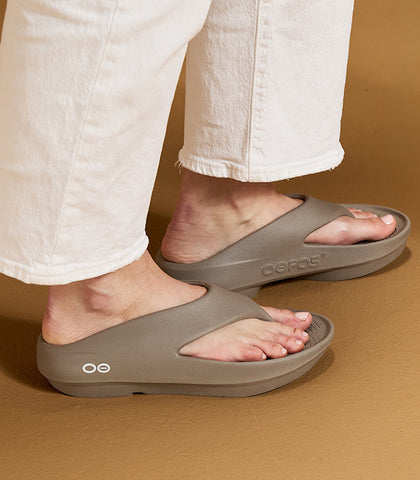 All Women's Recovery Products – OOFOS