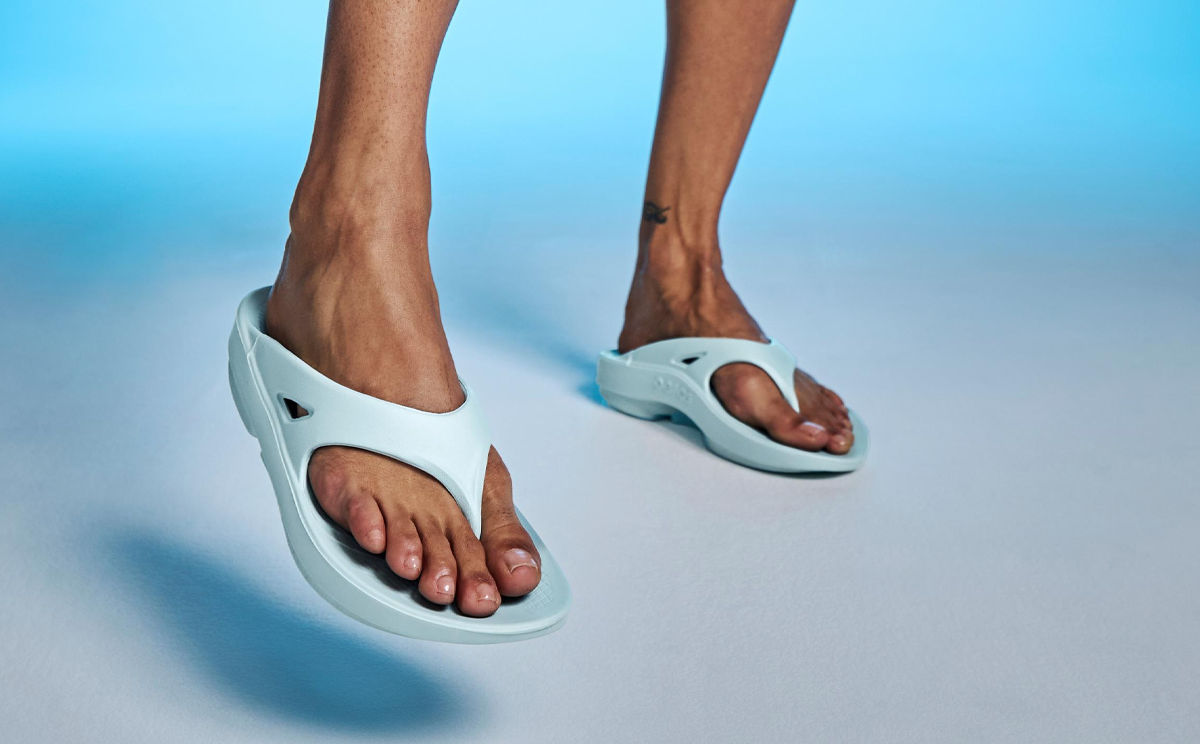 注目ブランド!! 新作♪ ◆OOFOS◆ WOMEN'S OORIGINAL SANDAL Women's OOriginal Sandal - Mist – OOFOS