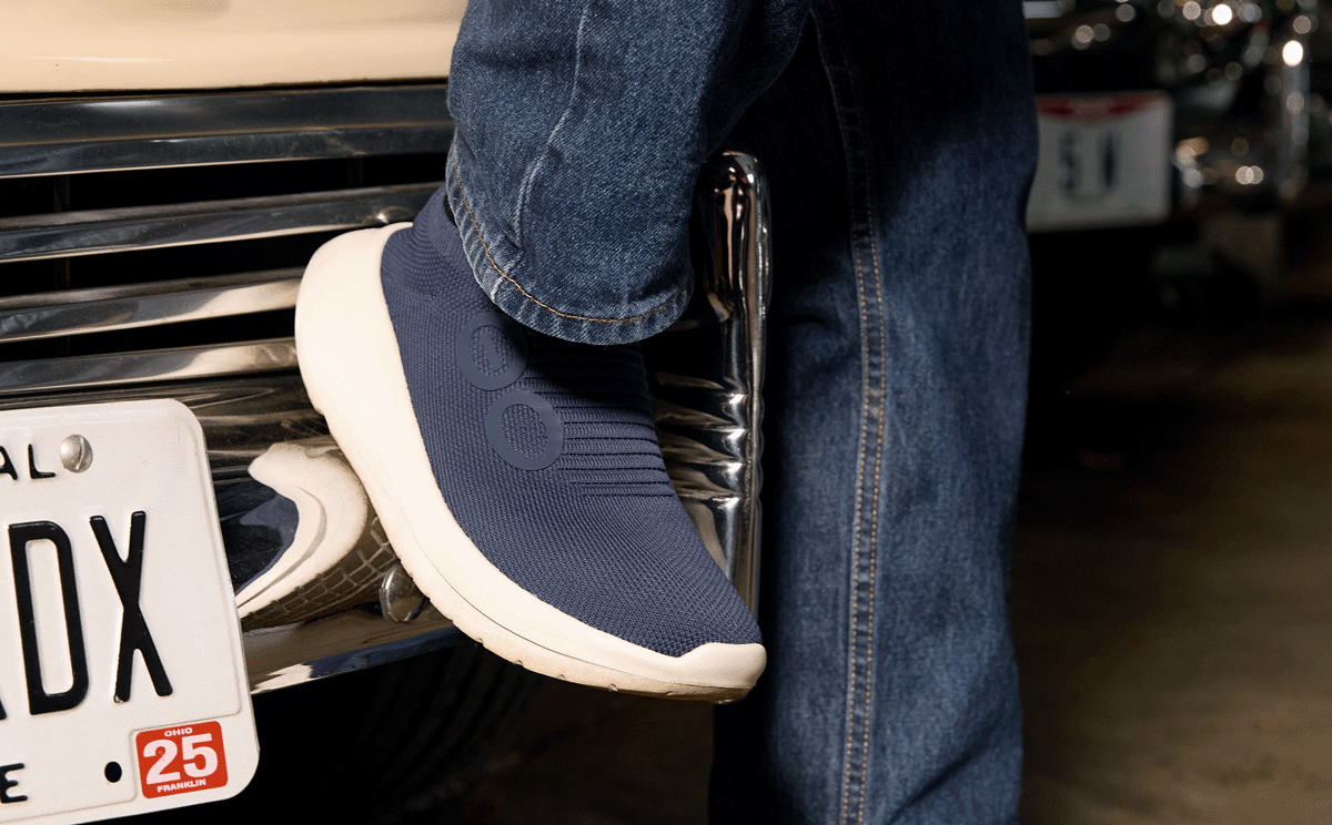 Men's OOmy Zen - Navy – OOFOS