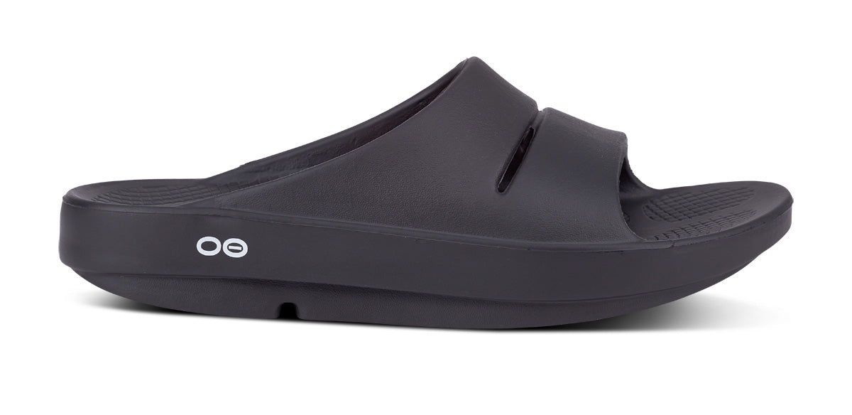 Men's OOahh Slide Sandal - Black - OOFOS lateral view