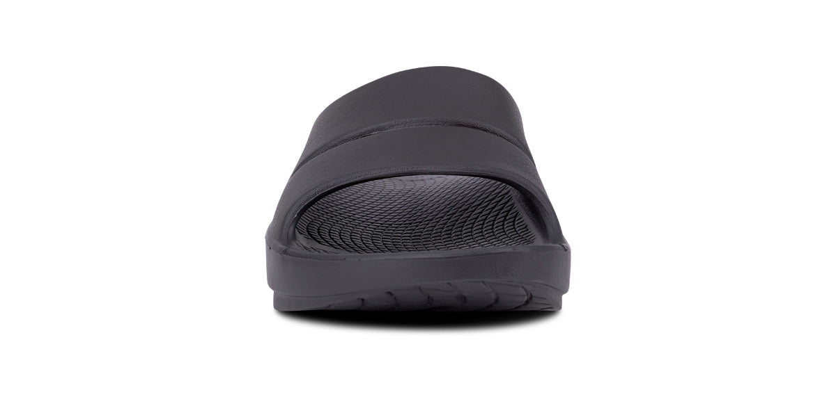 Men's OOahh Slide Sandal - Black - OOFOS front view