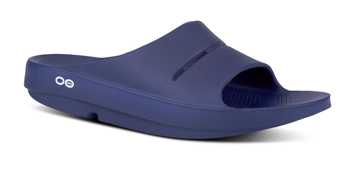 Women's OOahh Black Slide Sandal – OOFOS Women's OOahh Black Slide Sandal – OOFOS