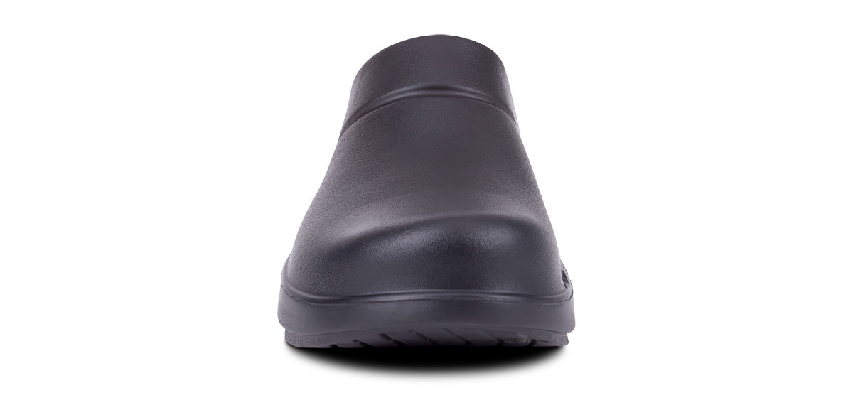 Men's OOcloog Clog - Black - OOFOS front view