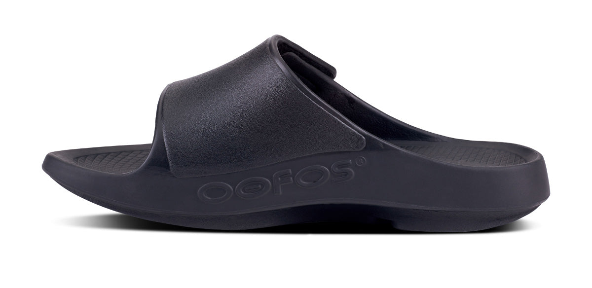 Men's OOahh Sport Flex Sandal - Matte Black medial view
