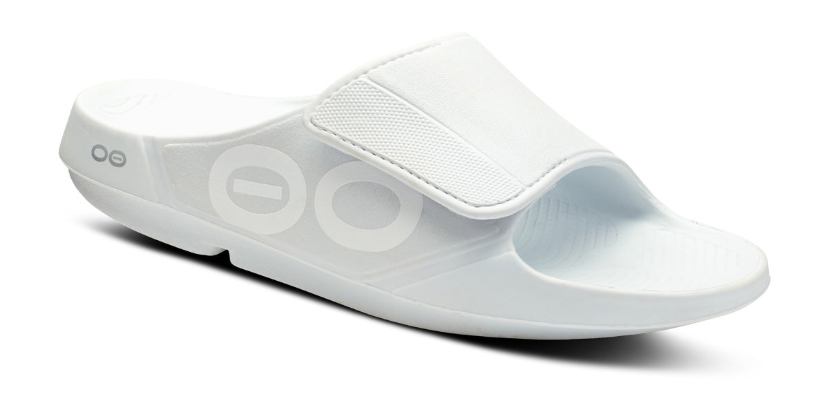 Men's OOahh Sport Flex Sandal - White main view