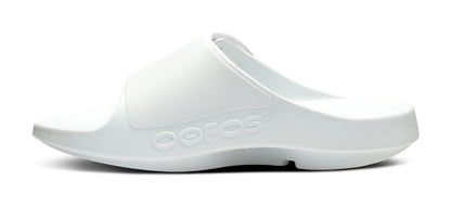 Men's OOahh Sport Flex Sandal - White medial view