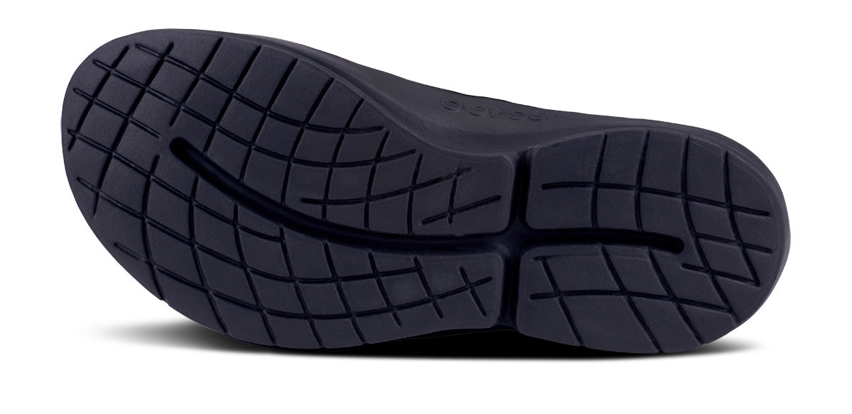 Men's OOmg eeZee Low Black Shoe – OOFOS