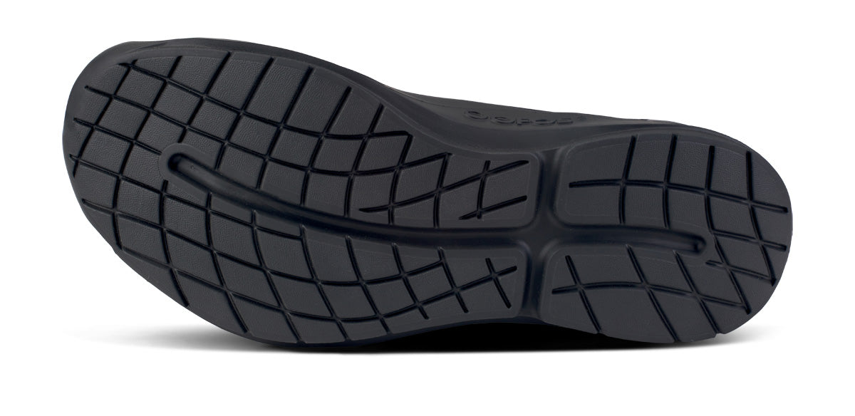 Men's OOmg Sport Low Shoe - Black (SALE) – OOFOS