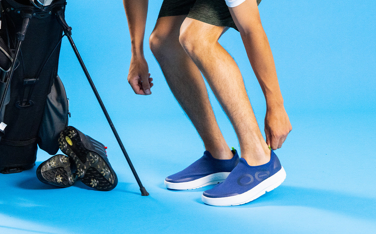 Men's OOmg eeZee Low Shoe - White Navy – OOFOS