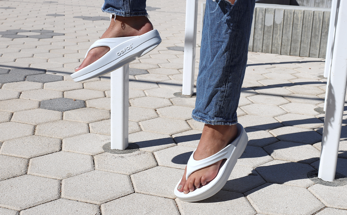 Women's OOmega OOlala Sandal - White (SALE)