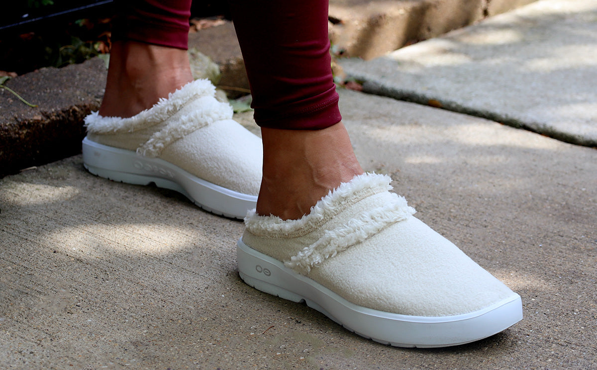 Women's OOcoozie Mule Shoe - Beige